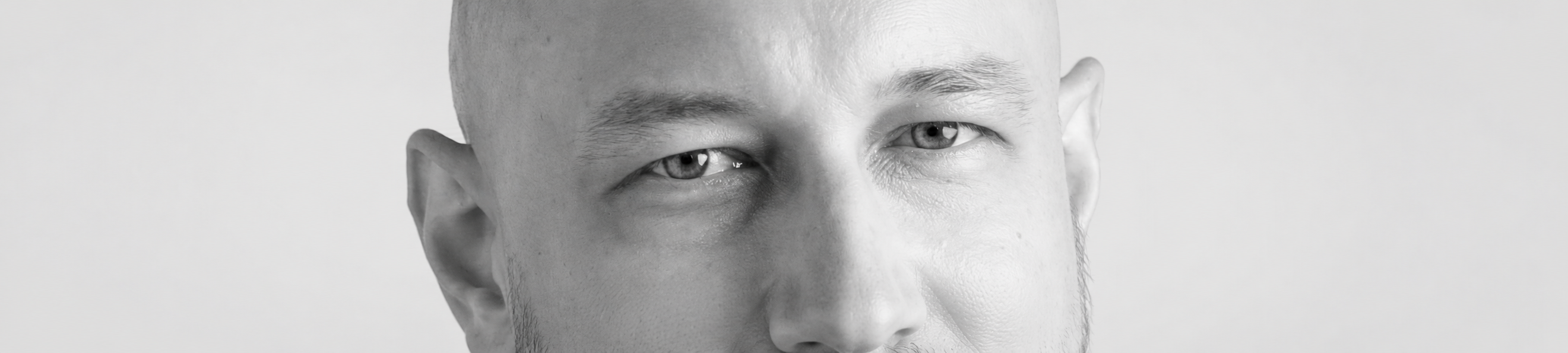 nikita eyes