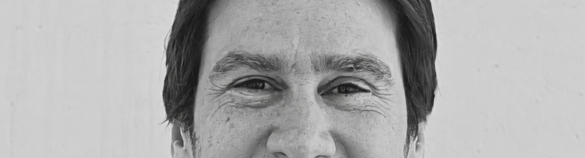 matthew eyes